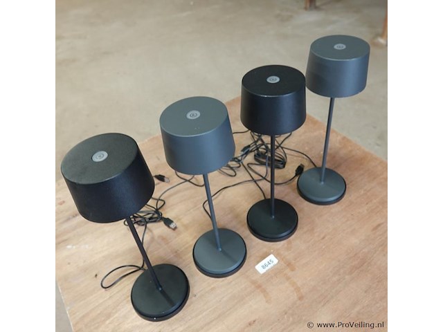 4 ijzeren lampen - afbeelding 3 van  5