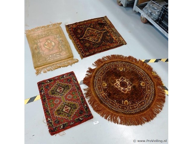 4 kleden - afbeelding 1 van  5