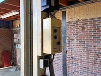 4-koloms hefbrug met ingebouwde krik, stertil koni, st-4040-s capiciteit 4000 kg, 2007 - afbeelding 9 van  12
