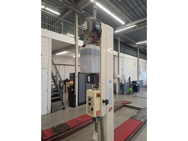 4-koloms hefbrug, stertil koni, st-4040, 2007 - afbeelding 4 van  8