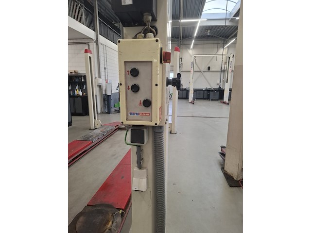 4-koloms hefbrug, stertil koni, st-4040, 2007 - afbeelding 5 van  8