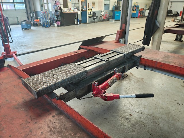 4-kolomsbrug extra breed en lang met brug lift, istobal, 5000 kg - afbeelding 7 van  12