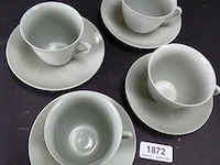 4 kop en schotel - afbeelding 4 van  5