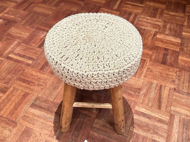 4 krukjes en bijzettafel - afbeelding 3 van  6