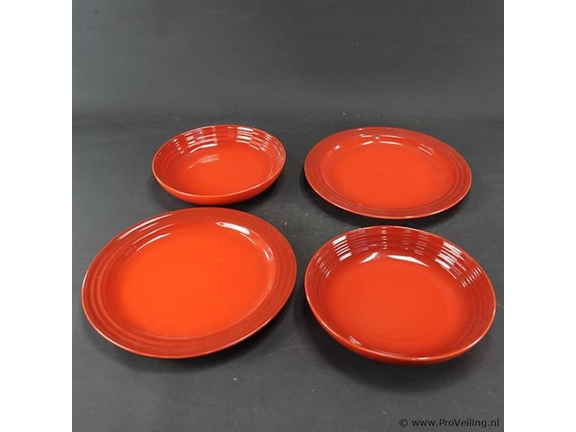 4 le creuset faitout stoneware schalen/borden - afbeelding 4 van  5