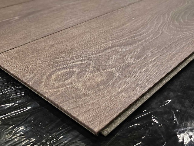 4 m2 laminaat plank - 1288 x 195 x 12 mm - afbeelding 2 van  3