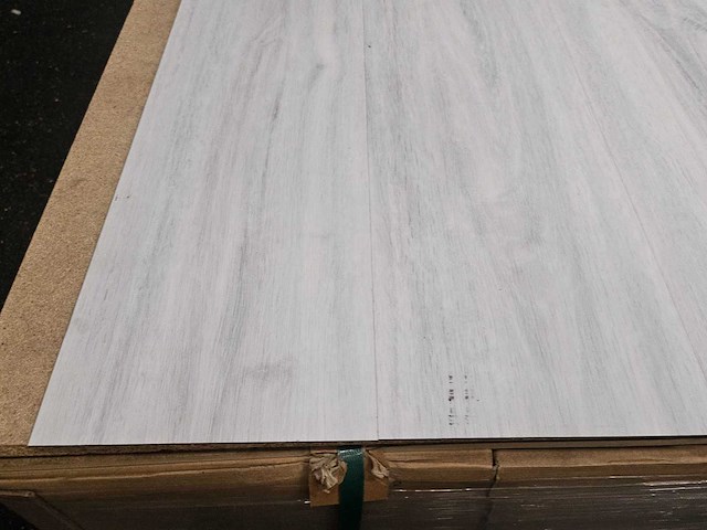 4 m2 pvc spc click plank - 1500 x 200 x 6 mm - afbeelding 2 van  3