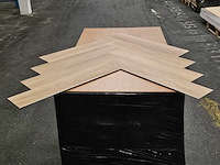 4 m2 pvc spc click visgraat met xps onderlaag - 750 x 150 x 6 mm - afbeelding 3 van  3