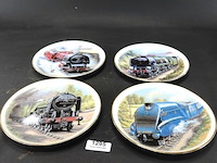 4 majesty of steam engels porseleinen borden - afbeelding 1 van  5