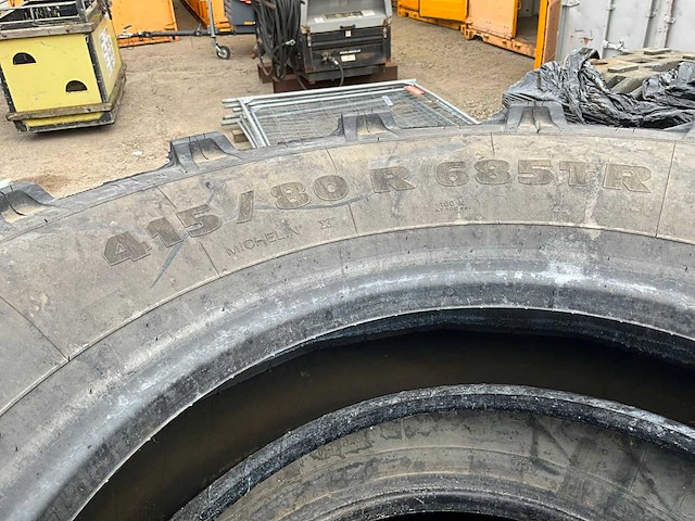 4 michelin 451/80 r 685 tr band (4x) - afbeelding 2 van  2