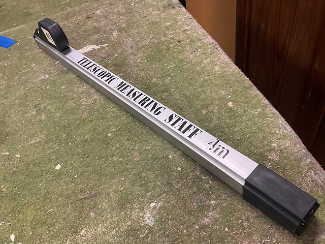 4 mtr. - telescopische meetstok - afbeelding 4 van  11