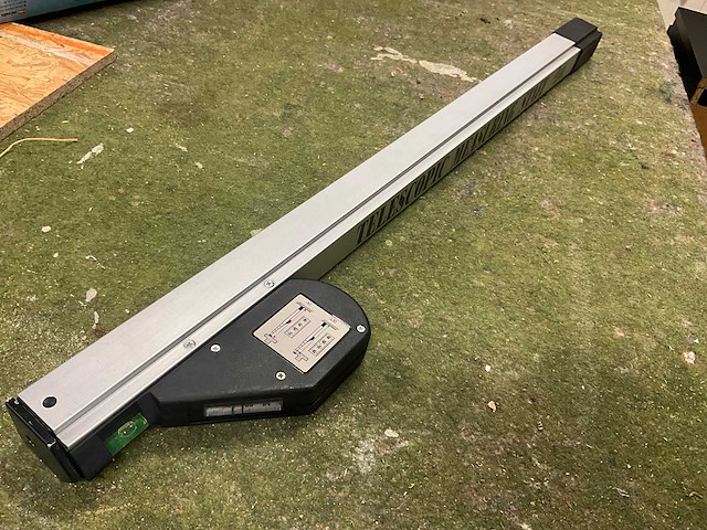 4 mtr. - telescopische meetstok - afbeelding 8 van  11
