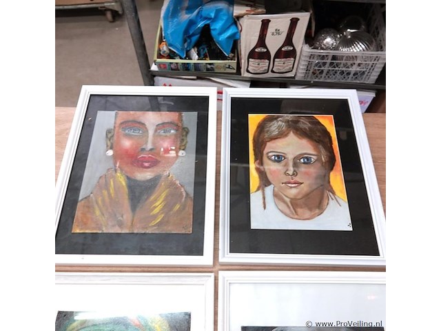 4 olieverfschilderij op doek in lijst - afbeelding 2 van  5