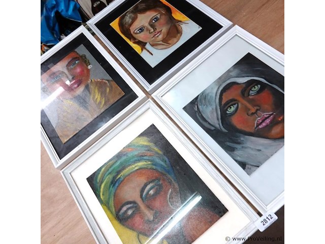 4 olieverfschilderij op doek in lijst - afbeelding 4 van  5