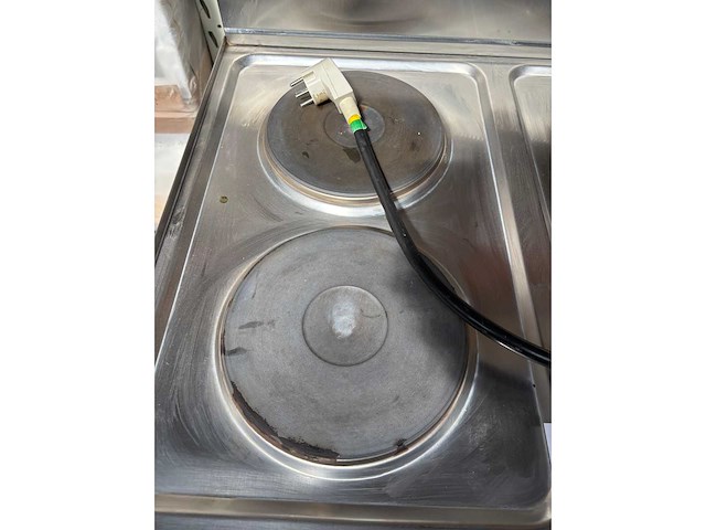 4-pits elektrisch fornuis - afbeelding 1 van  2