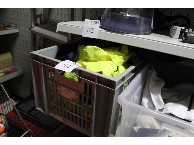 4 reflecterende regenjassen en 1 regenbroek - afbeelding 2 van  2