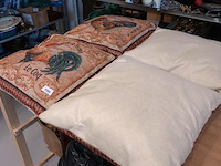 4 schone kussens (z.g.a.n.) kussen met hanendecor - afbeelding 4 van  5