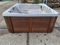 4 season 6 persoons jacuzzi en buitenspa - afbeelding 5 van  29