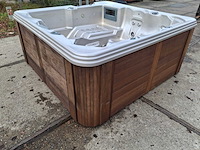 4 season 6 persoons jacuzzi en buitenspa - afbeelding 8 van  29