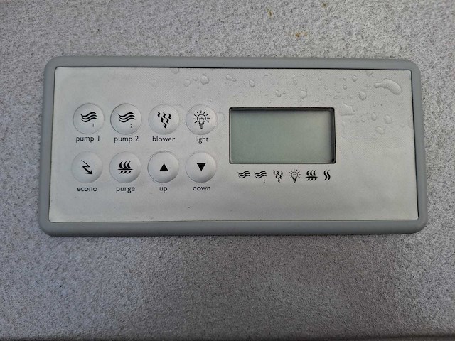 4 season 6 persoons jacuzzi en buitenspa - afbeelding 16 van  29