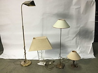 4 verschillende lampen - desk lamp - afbeelding 1 van  12