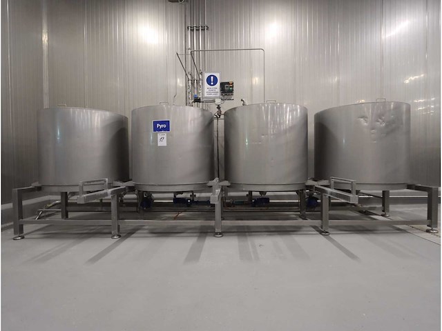 4-voudige geïsoleerde tankopstelling - afbeelding 1 van  7