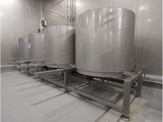 4-voudige geïsoleerde tankopstelling - afbeelding 2 van  7