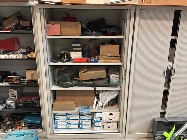 4 werkplaatskasten met diverse gereedschappen - afbeelding 5 van  10