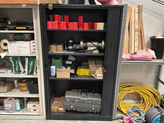 4 werkplaatskasten met diverse gereedschappen - afbeelding 7 van  10