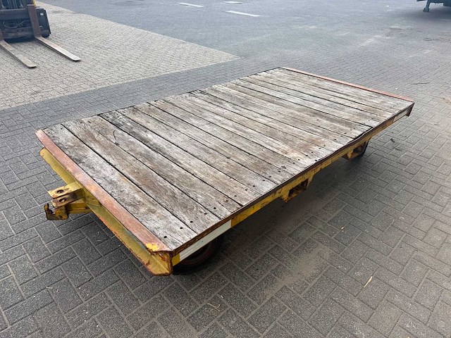 4-wiel gestuurde intern transportaanhanger – 4.500 kg – volrubber - afbeelding 4 van  11