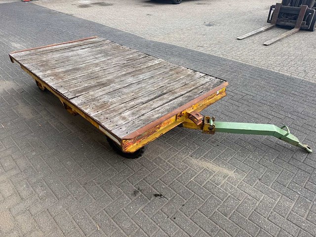 4-wiel gestuurde intern transportaanhanger – 4.500 kg – volrubber - afbeelding 5 van  11