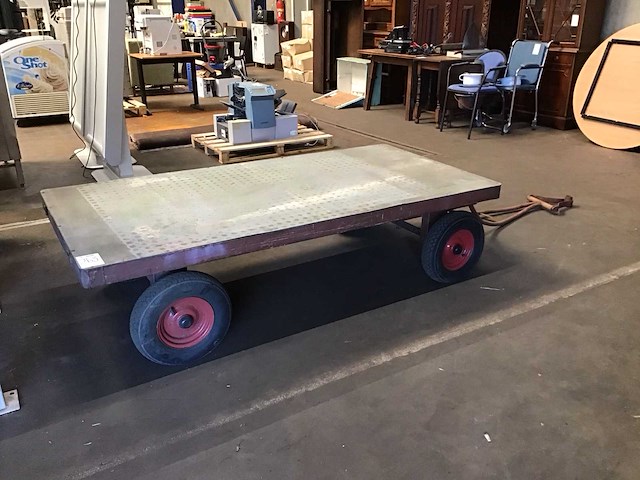 4-wielige plateauwagen - afbeelding 1 van  4