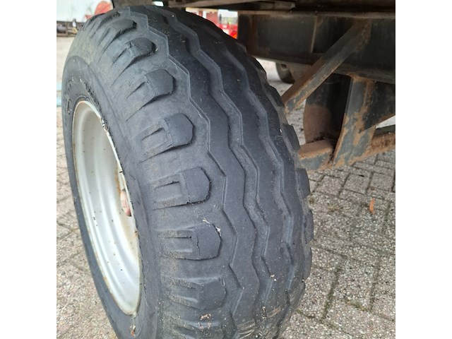 4-wielige schamelwagen - afbeelding 5 van  17
