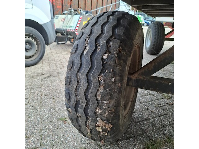 4-wielige schamelwagen - afbeelding 7 van  17