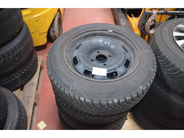 4 winterbanden continental met velg winter contact ts870 185/65 r 15 88t - afbeelding 2 van  6