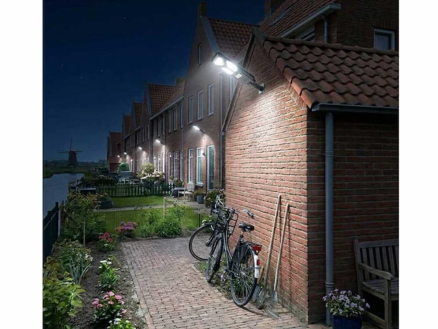 4 x solar xps straat lantaarn + pir + afstandsbediening - afbeelding 1 van  8