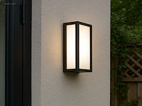 4 x vast opaal buiten wandlamp zwart