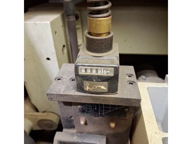 4-zijdige schaafmachine weinig, profimat 23e, bouwjaar 1991 - afbeelding 25 van  44