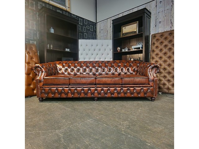 4-zits chesterfield, charleston, bruin - afbeelding 1 van  5