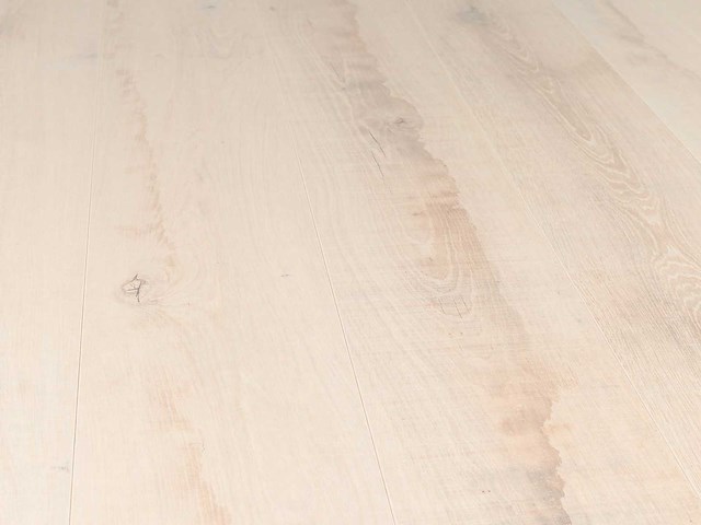 40 m2 laminaat plank - 1383 x 193 x 8 mm - afbeelding 1 van  2