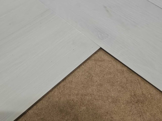 40 m2 pvc dryback visgraat - 610 x 150 x 2,5 mm - afbeelding 2 van  3