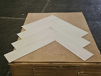 40 m2 pvc dryback visgraat - 610 x 150 x 2,5 mm - afbeelding 2 van  2