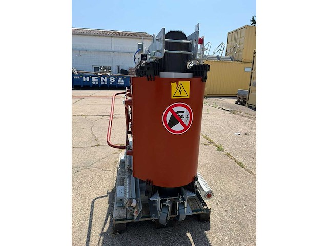 400 kva tmc transformator 20.000/400 volt dry type. ongebruikt. - afbeelding 1 van  8