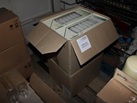 400 lampenkaarsen dik in 2 dozen. - afbeelding 1 van  2