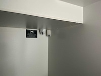 40ft high cube zorg-/kantoorcontainer met hydraulisch nivelleersysteem – volledig uitgerust - afbeelding 2 van  5