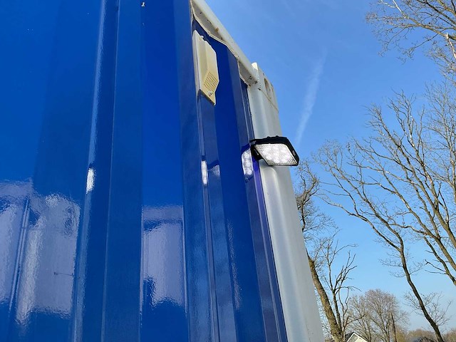 40ft zorg-/kantoorcontainer met hydraulisch nivelleersysteem – volledig uitgerust - afbeelding 2 van  43