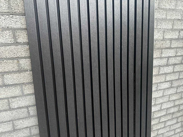 40x composiet gevelbekleding triple rhombus zwart 290cm lang - 22 m2 - afbeelding 3 van  5