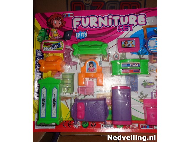 40x poppenhuismeubels op grote kaart - afbeelding 4 van  5