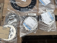40x racefiets onderdelen w.o. kettingbladen, tandkransen w.o. miche, shimano - afbeelding 5 van  8