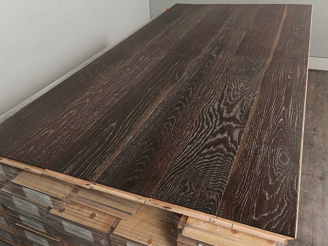 41 m2 parket eiken xl mutliplank - 1800 x 155 x 14 mm - afbeelding 3 van  4